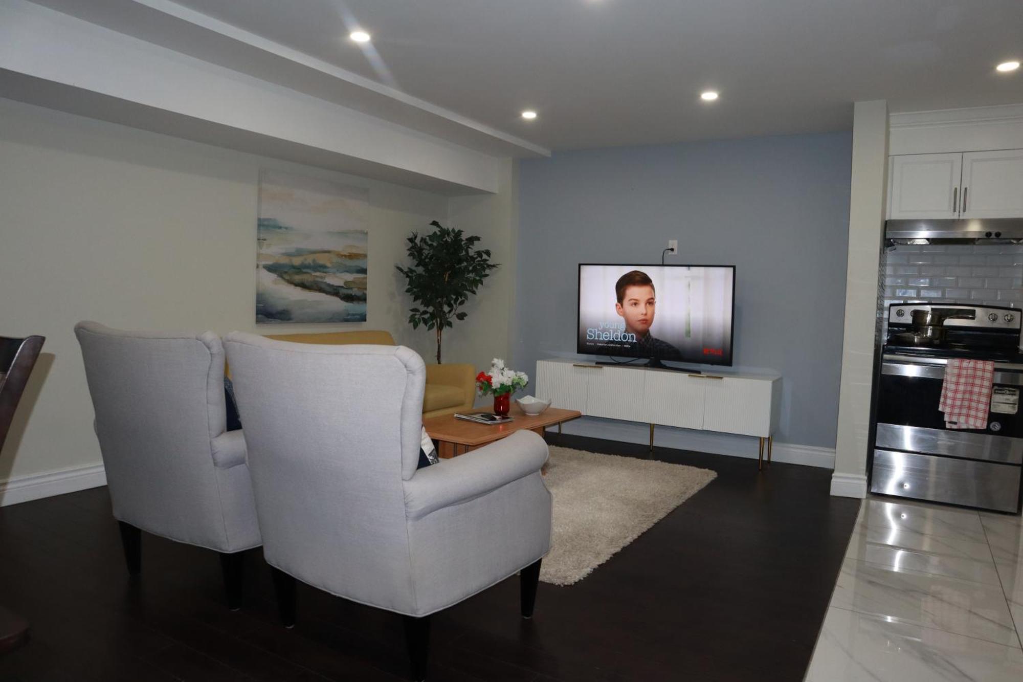 Stunning Furnished 2Bedroom/2Washroom Apartment ブランプトン エクステリア 写真