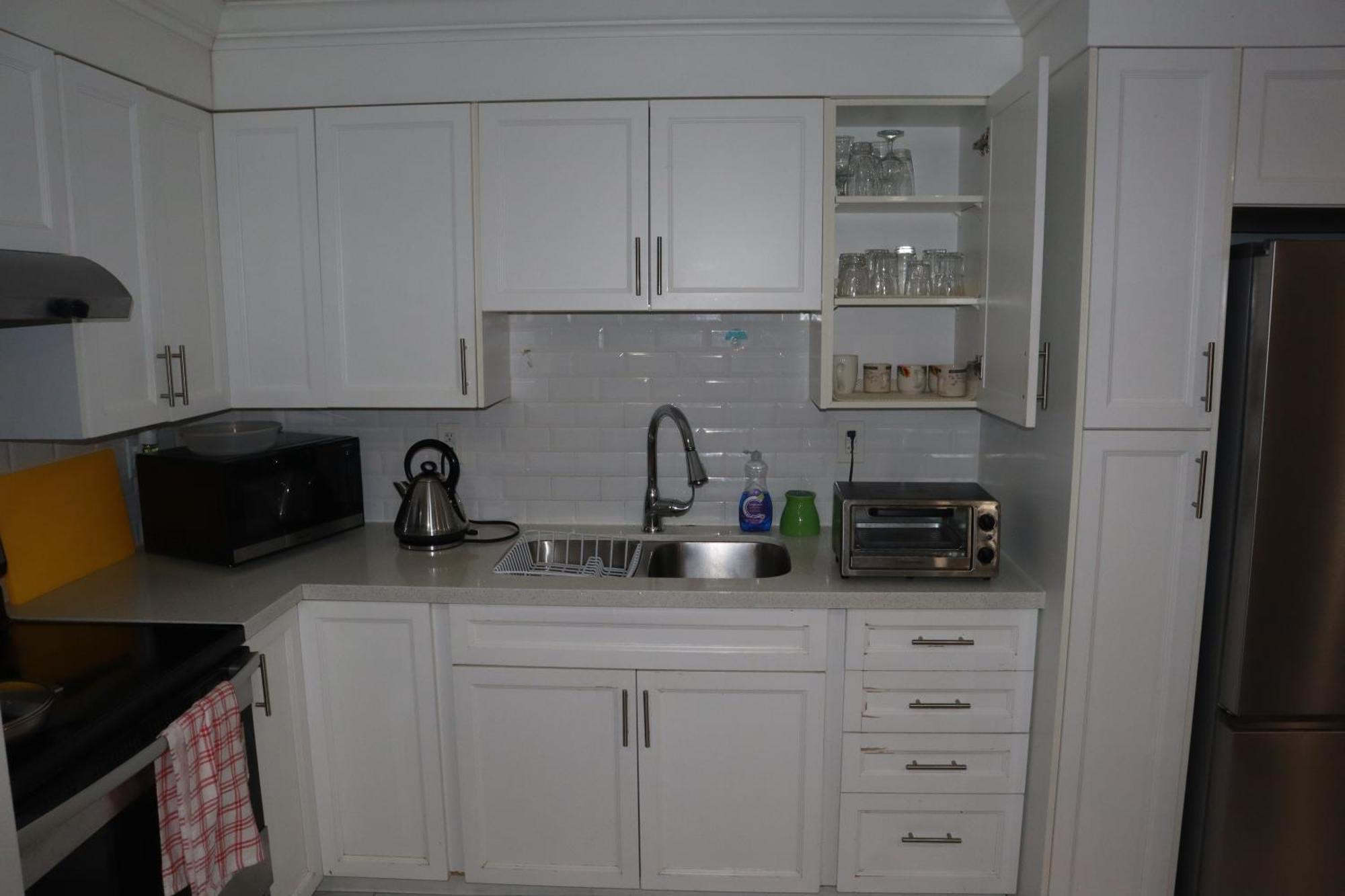 Stunning Furnished 2Bedroom/2Washroom Apartment ブランプトン エクステリア 写真